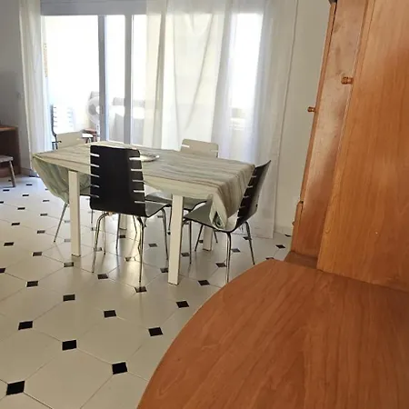 Centrico Piso En מארבלה